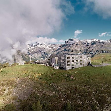 Chetzeron Hotel Crans-Montana Exterior photo